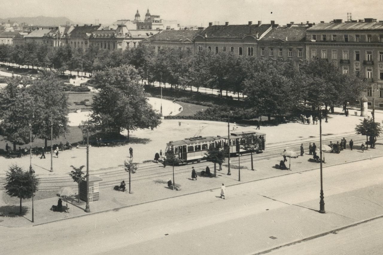Trg kralja Tomislava oko 1935. godine